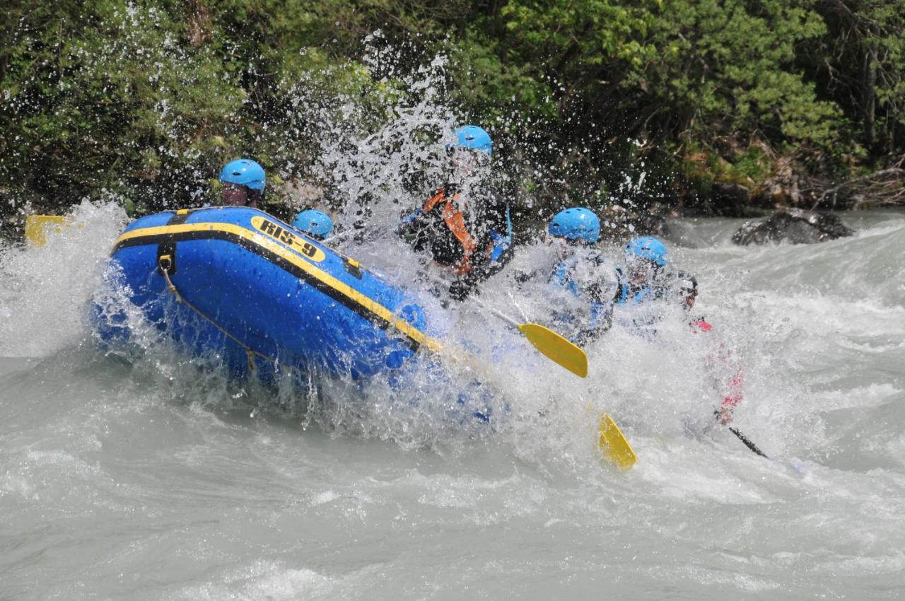 Rafting Camp Encijan Hotel Foca Ngoại thất bức ảnh
