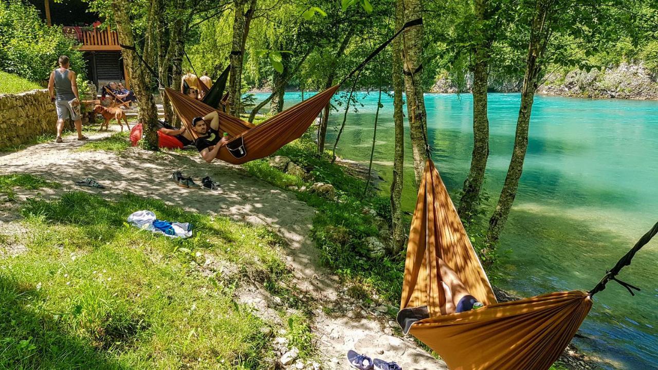 Rafting Camp Encijan Hotel Foca Ngoại thất bức ảnh