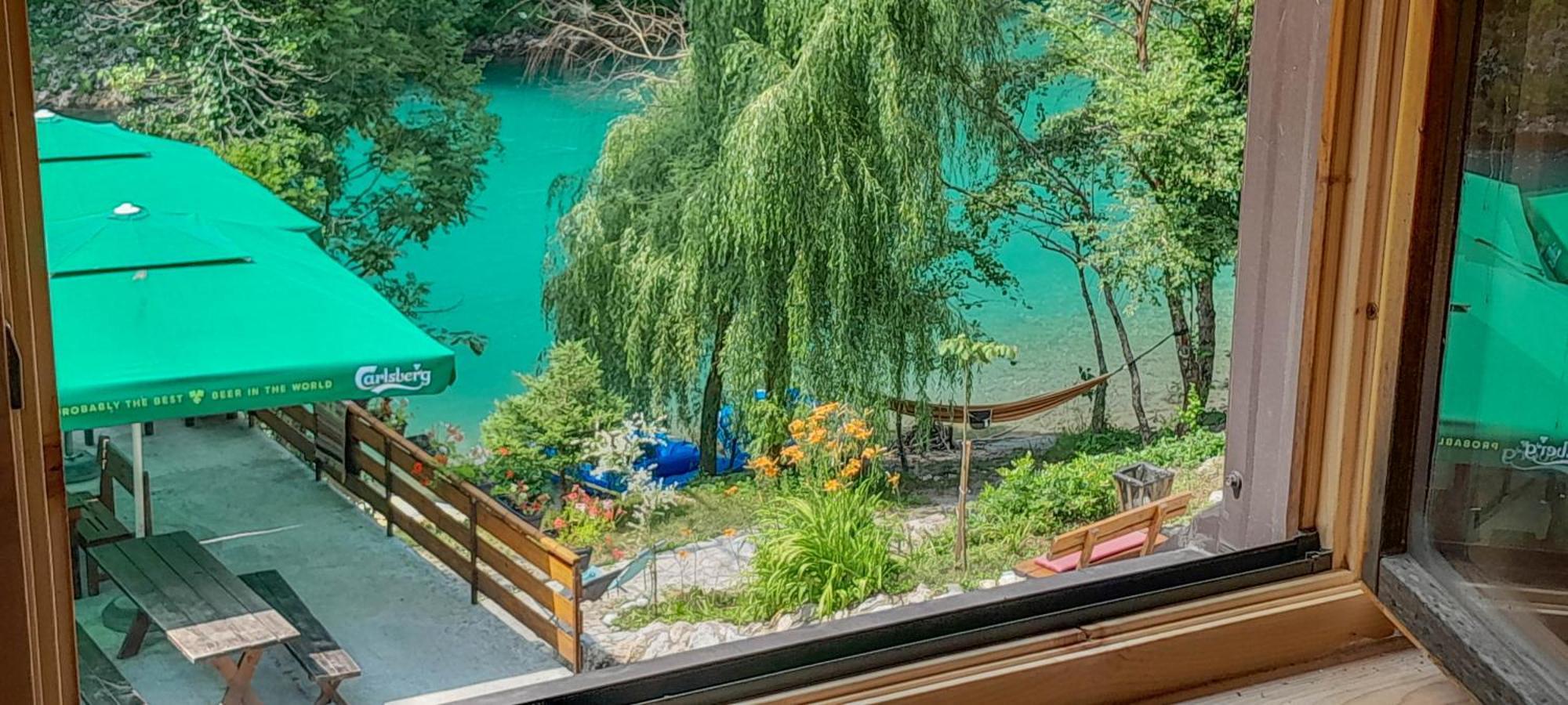 Rafting Camp Encijan Hotel Foca Ngoại thất bức ảnh