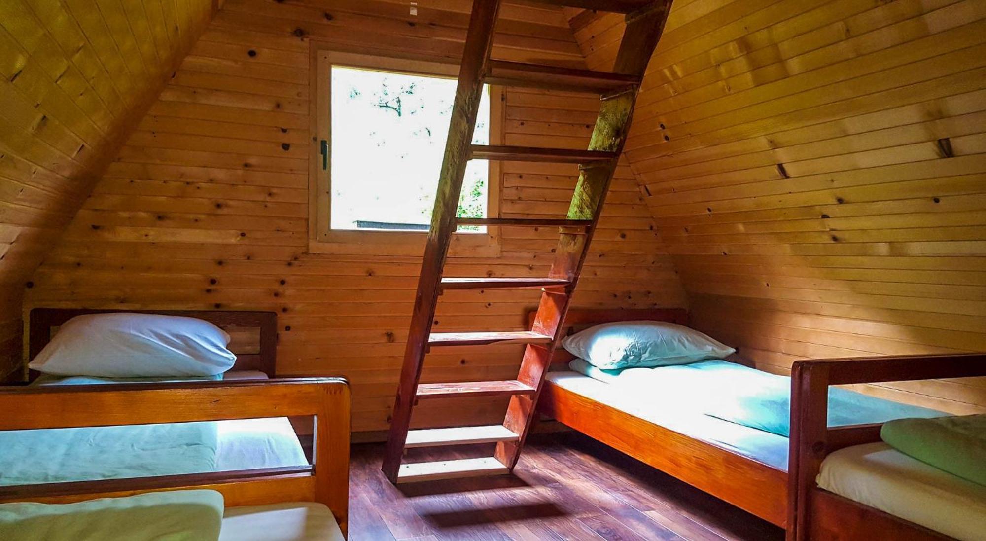Rafting Camp Encijan Hotel Foca Ngoại thất bức ảnh